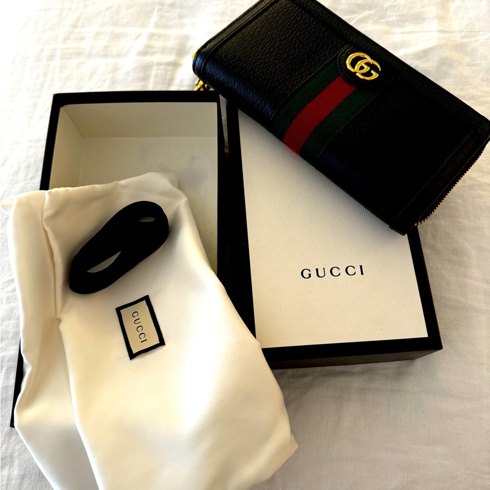 GUCCI 
Calfskin Web Ophidia Zip Around Wallet Black